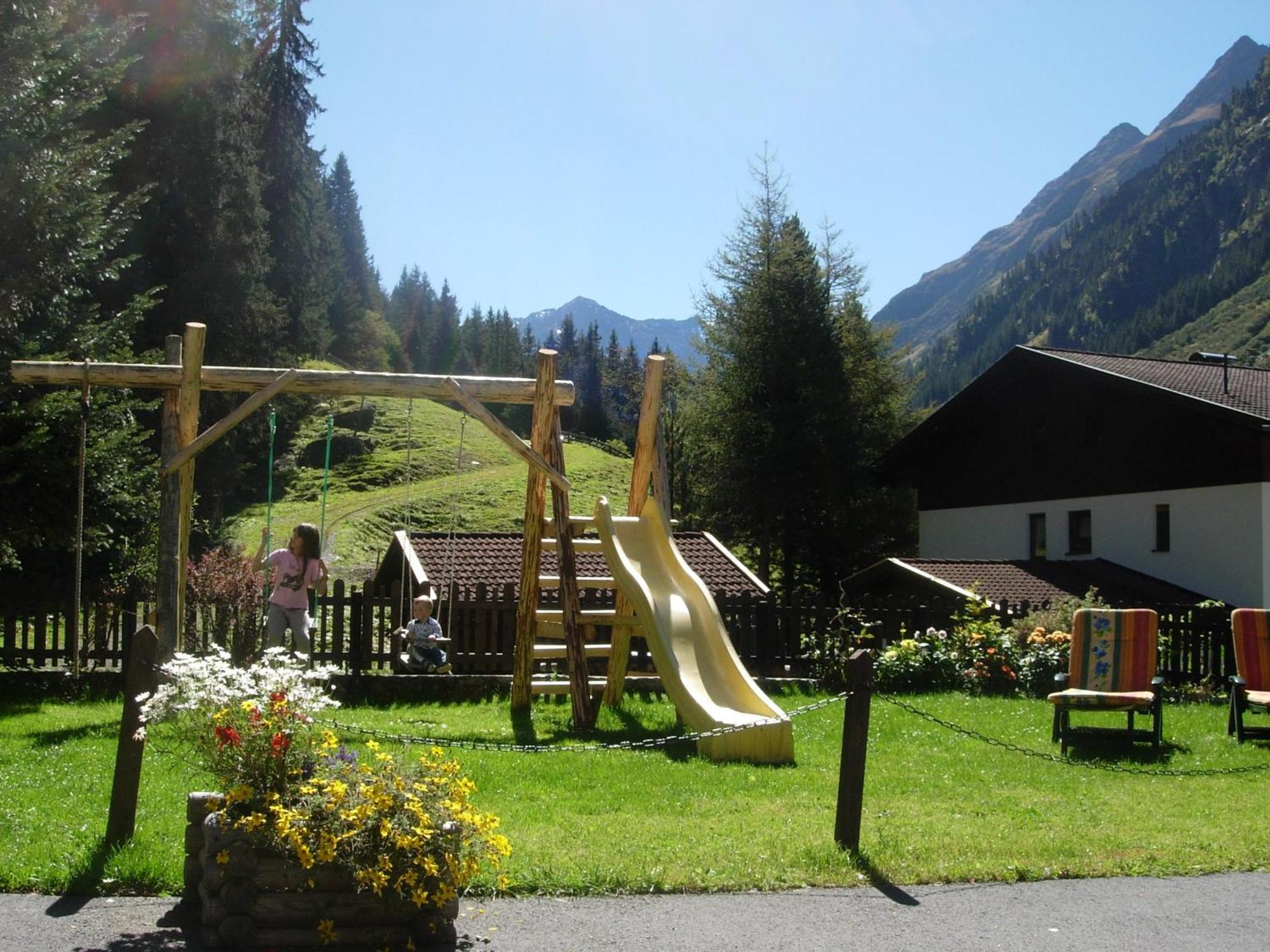 Hotel Haus Waldheim à Sankt Leonhard im Pitztal Extérieur photo